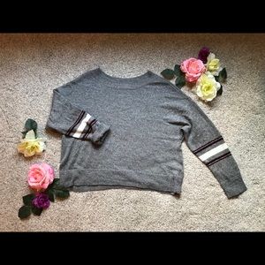American Eagle Outfitters Varsity Pullover Sweater